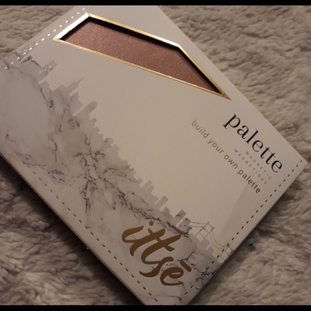 Makeup Palette